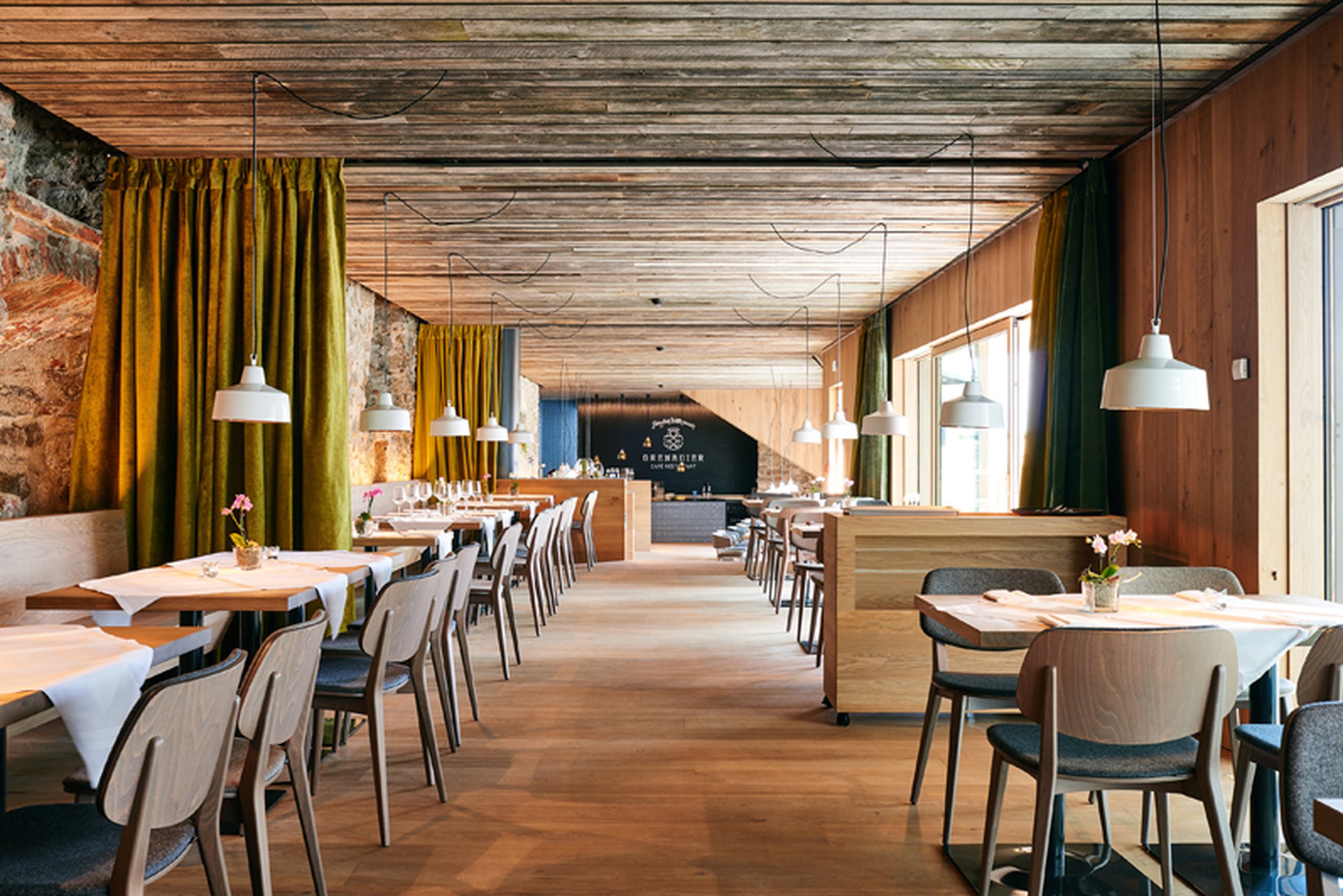 Café Restaurant Grenadier | BWM Designers & Architects