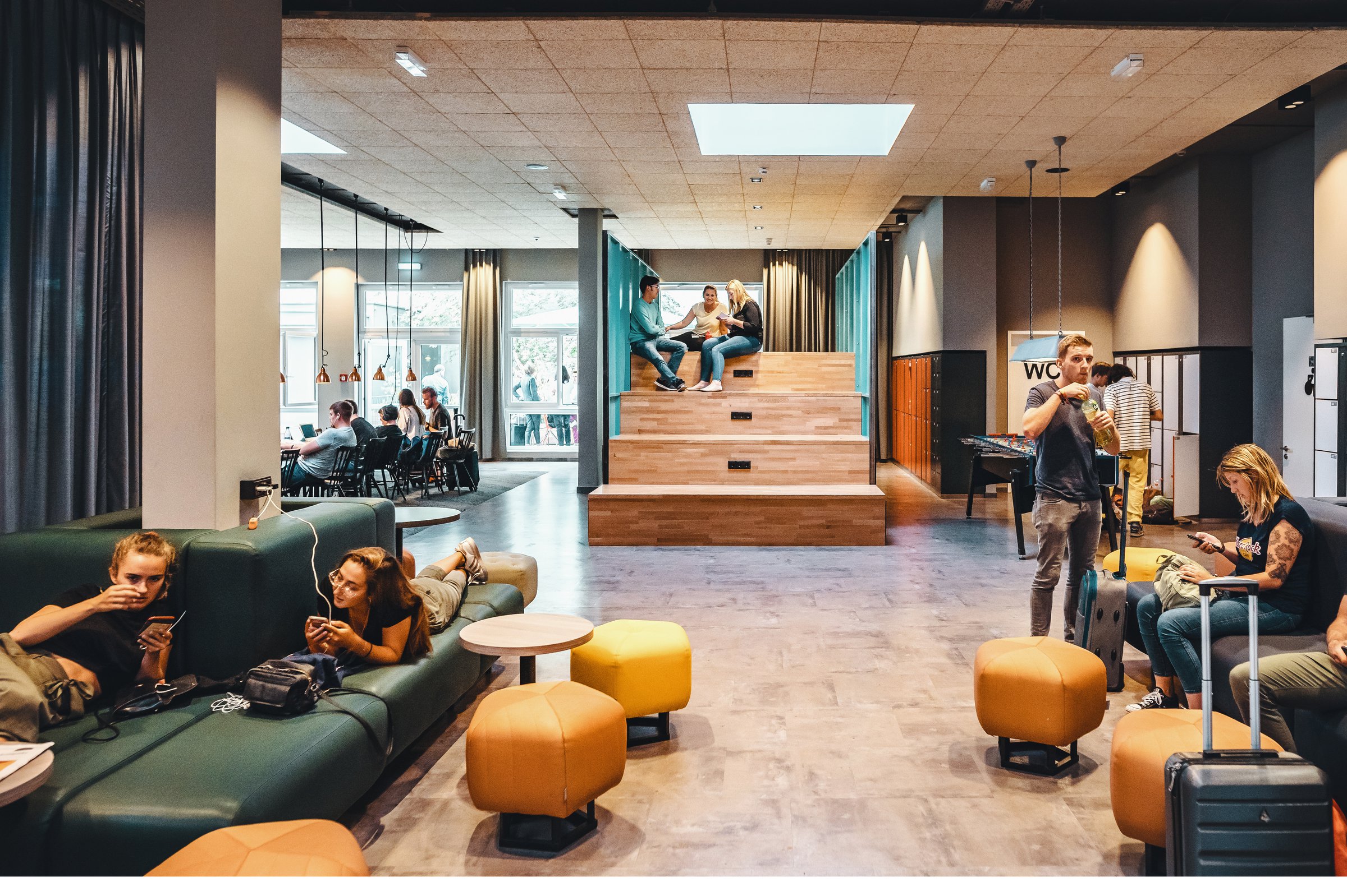 A o Hostels Next Stop Frankfurt News BWM Architekten